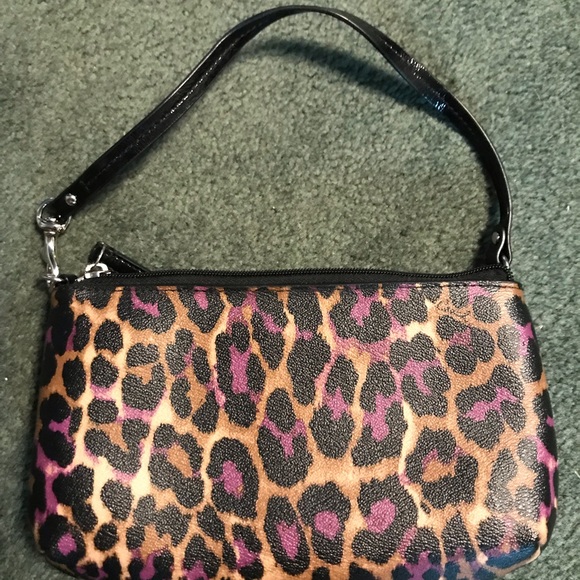 Coach Leopard print wallet/ Clutch - Picture 3 of 4